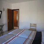 Esti Chamaco - Apartamento Lagos