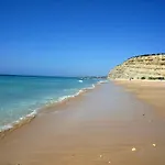 Esti Chamaco - Apartment Lagos