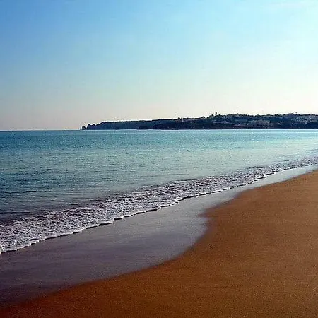 Esti Chamaco - * Lagos