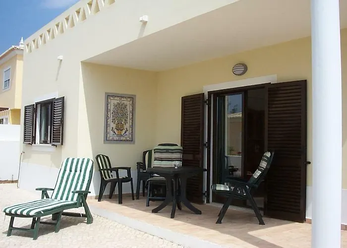 Esti Chamaco - ラゴス