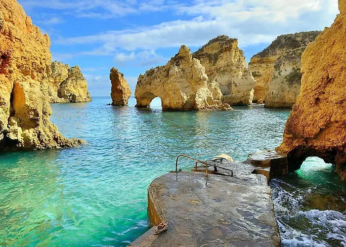 Esti Chamaco - アパート